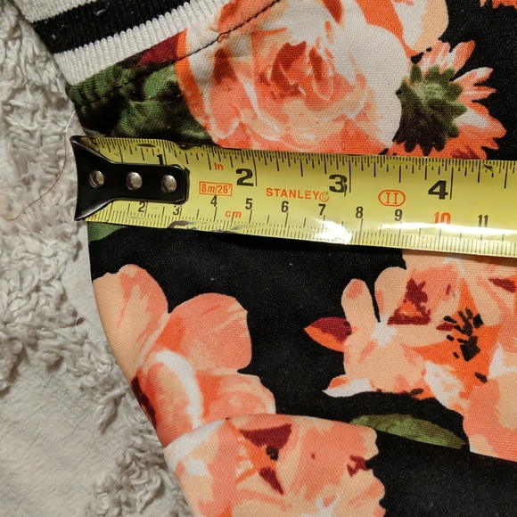 Charlotte Russe Rose and black spring jacket - Picture 6 of 7